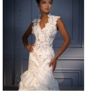 Demetrios | Romantic Wedding Dress